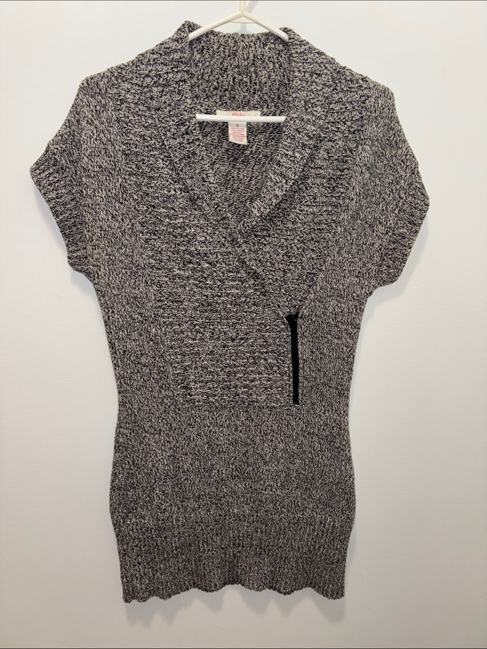 Candie's Black & White Marled Shawl Collar Knit Tunic